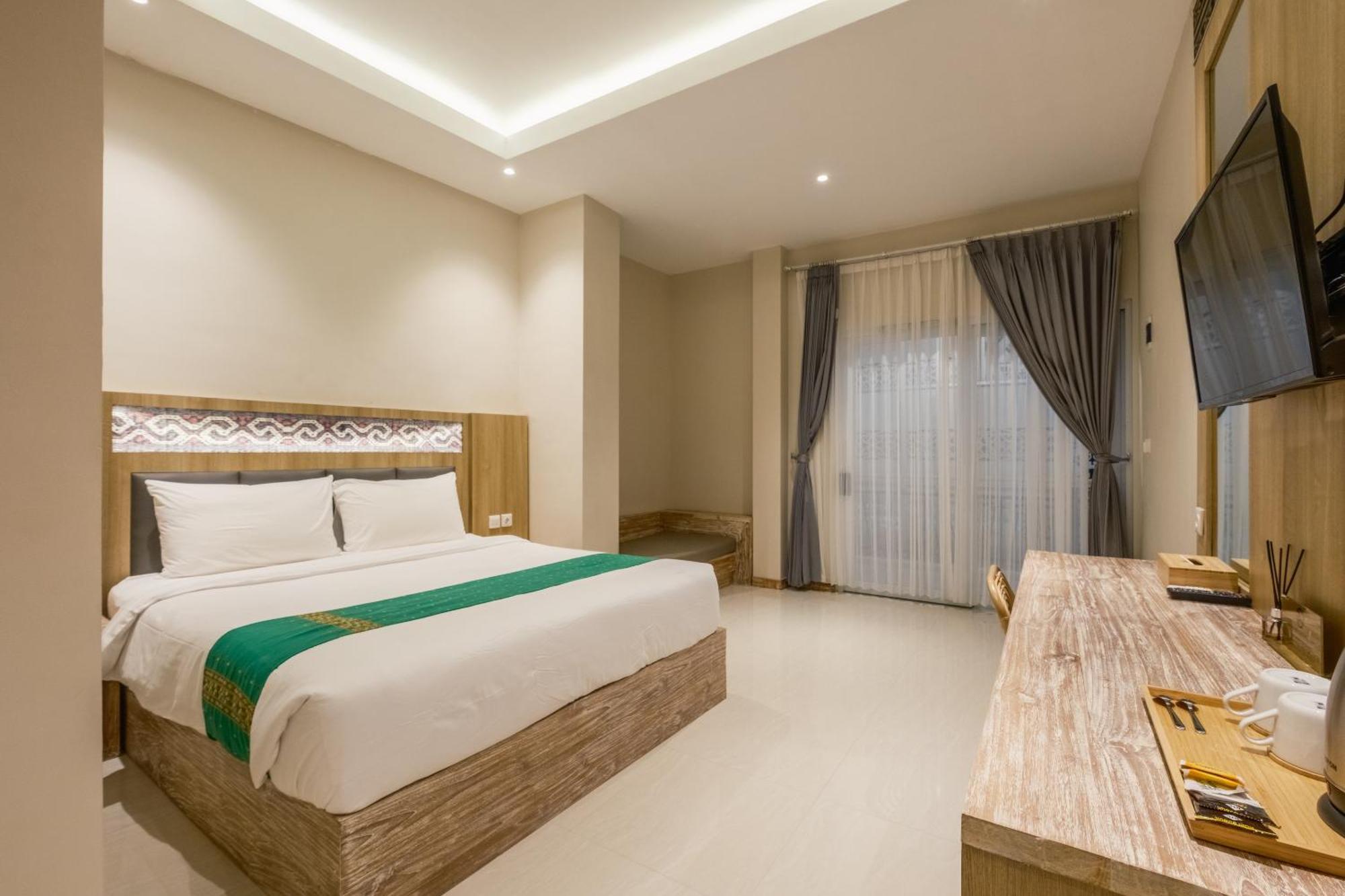 Dejavu 2.0 Hotel Bajo Komodo Лабуан Баджо Екстериор снимка